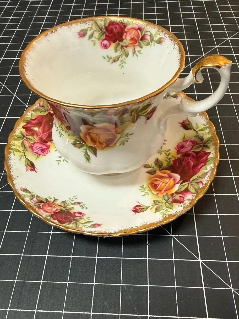 Floral Gold-Trim Porcelain Teacup and Saucer - Rose Pattern
